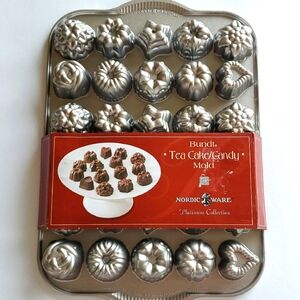 Nordic Ware Platinum Collection 30 Bundt Tea Cake - Candy Mold New Made in USA